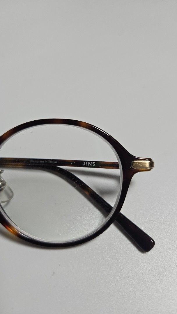 JINS Eyeglasses Tortoiseshell Round Frame MCF-19A-043AA (Category: Sunglasses & Eyewear) located in Alfonso. Submitted by jbcamet (Listing ID 1463823982, Image 3). Description: - Brand: JINS - Style: Round Tortoiseshell Eyeglasses - Model: MCF-19A-043AA - Frame Size: 48-19-147 - Origin: Designed in Tokyo - Lenses: Clear, ready for prescription - Condition: Great for everyday wear - Reason for Selling: No longer fits face shape.
