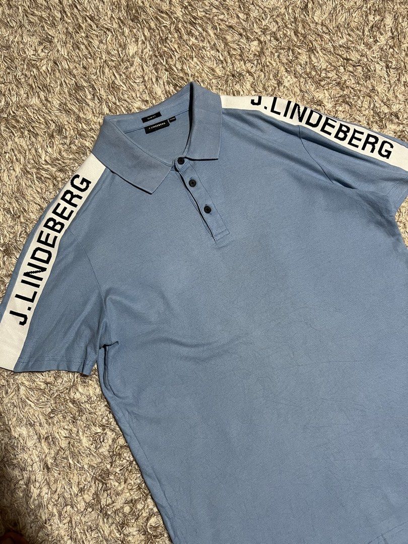 j.lindeberg Polo Shirt (Category: Luxury Apparel) located in Valencia. Submitted by bordzsthrift (Listing ID 1463929245, Image 2). Description: Size Medium Dimes: 20.5 X 27.5 Exellent Condition .
