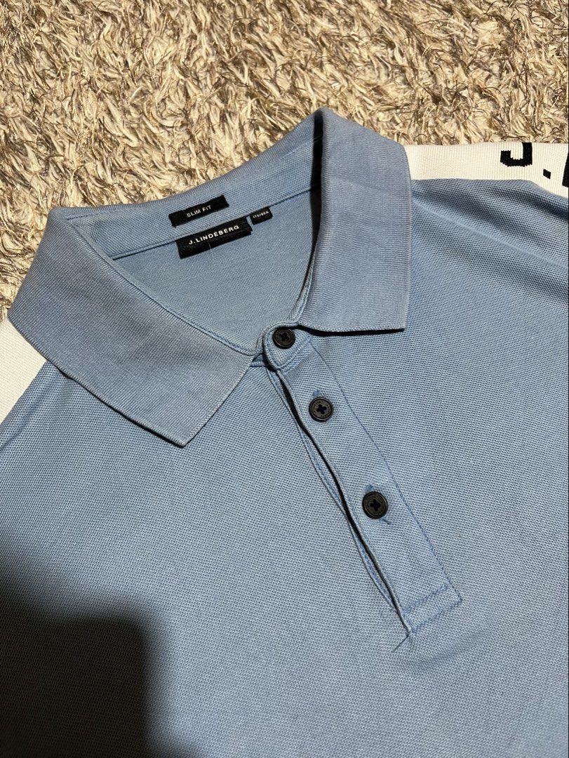 j.lindeberg Polo Shirt (Category: Luxury Apparel) located in Valencia. Submitted by bordzsthrift (Listing ID 1463929245, Image 3). Description: Size Medium Dimes: 20.5 X 27.5 Exellent Condition .