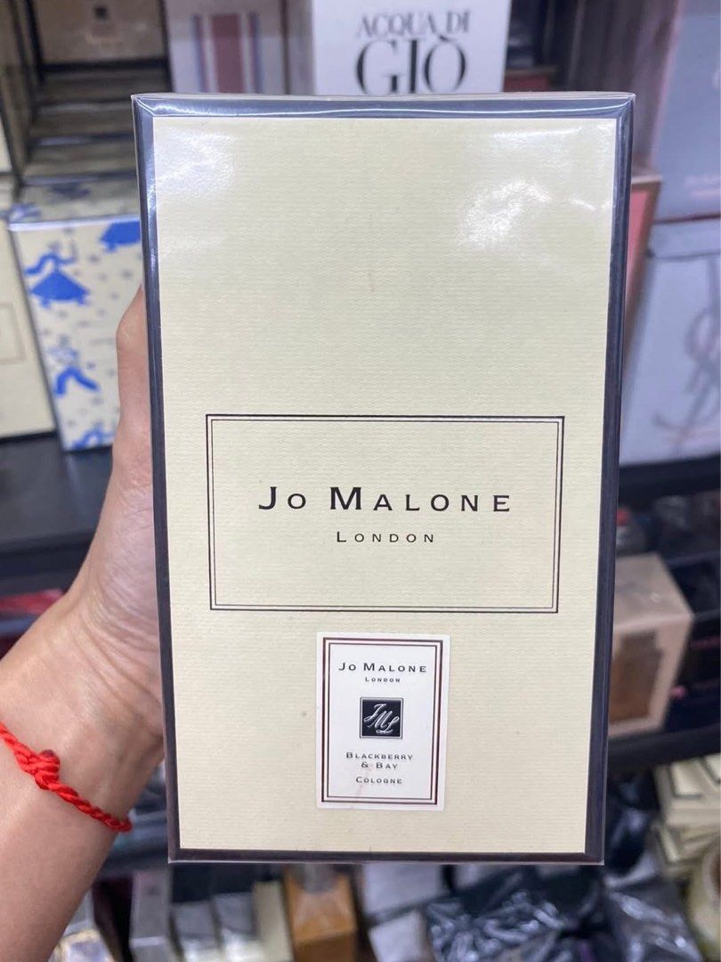 JO MALONE BLACKBERRY & BAY | PREMIUM QUALITY (Category: Fragrance & Deodorants) located in Quezon City. Submitted by embereshop2 (Listing ID 1463742951, Image 1). Description: 📌 Perfect for yourself or as a gift! ✨ Whether you’re treating yourself or looking for a gift for birthdays and any special occasion, this is a great choice. 💗 The scent is very close to 0G and long-lasting, perfect if you want something that smells premium without going 