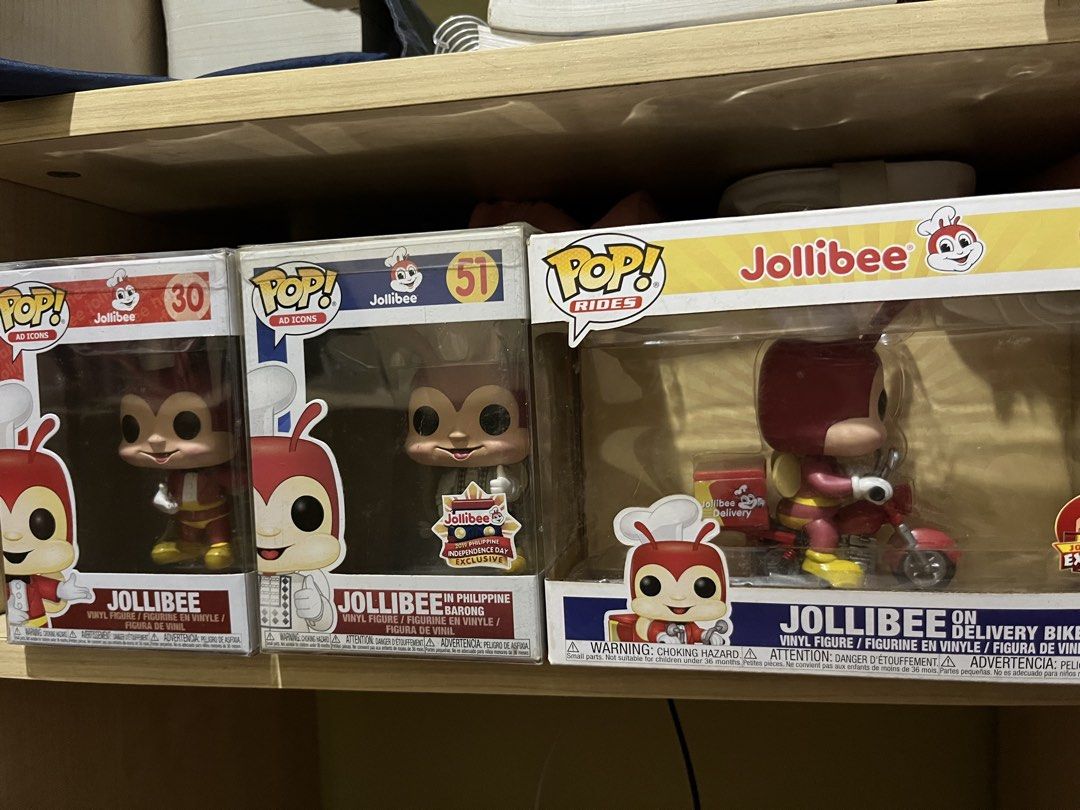 Jollibee set of 3 (Category: Figurines & Statues) located in Manila. Submitted by melonie13 (Listing ID 1463788047, Image 1). Description: .