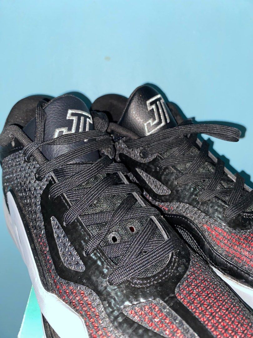 Jordan JT 1 “OLD SCHOOL” (Category: Sneakers) located in Pulilan. Submitted by bastyclemente.517 (Listing ID 1463867485, Image 2). Description: - Jordan Luka 1 "Jordan Year" edition - Classic black and red colorway - Breathable mesh upper with durable synthetic overlays - Distinctive lacing system for a secure fit - Perfect for both on-court performance and everyday style - Comes complete with the original box.