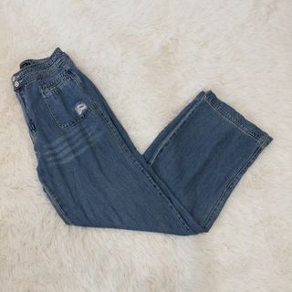 (Category: ) located in . Submitted by hyreloved (Listing ID 1463881579, Image 1). Description: .