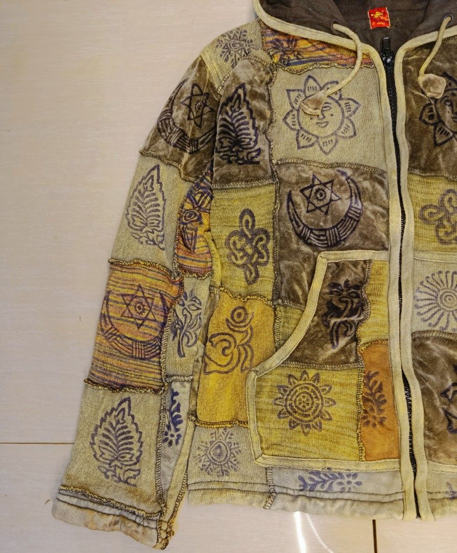 Jp Brand Boho Hippie Patchwork Jacket (Category: Coats, Jackets and Outerwear) located in Bambang. Submitted by czar_topaz (Listing ID 1463898572, Image 3). Description: width: 23 length: 26.