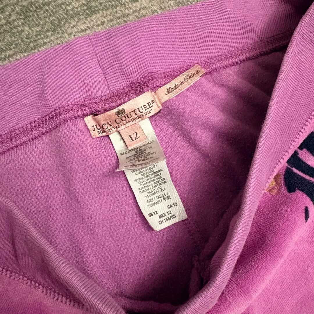 Juicy Couture Track Pants (Category: Other Bottoms) located in Calamba. Submitted by bermuda.ph (Listing ID 1463768546, Image 3). Description: .
