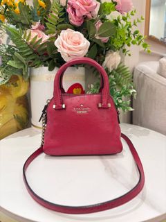 (Category: ) located in . Submitted by luxshare_preloved_ (Listing ID 1463840027, Image 1). Description: .
