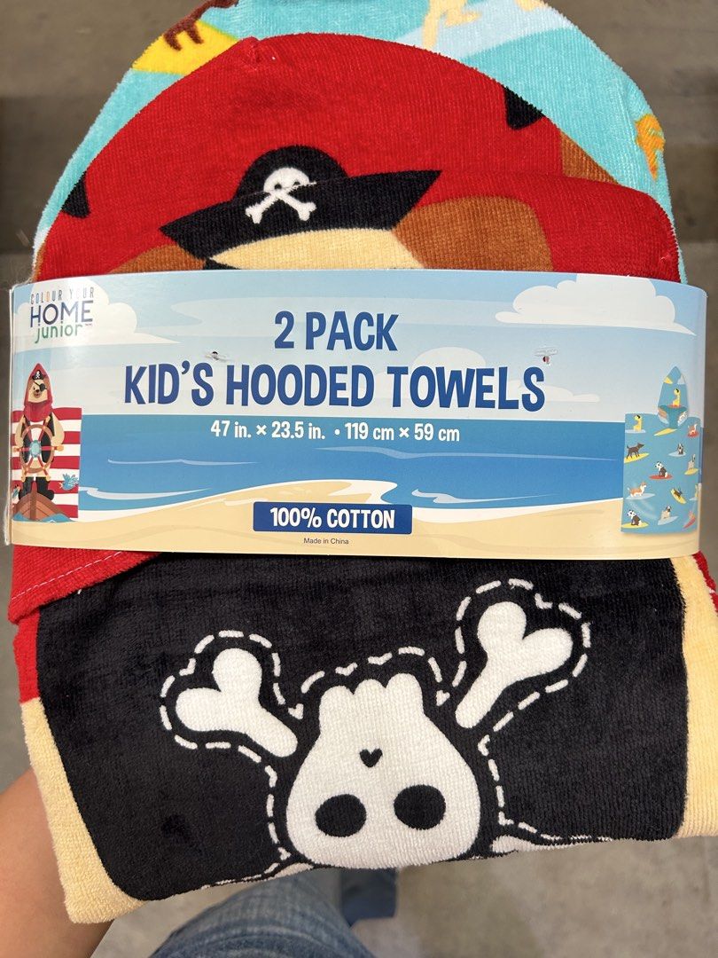 Kids hooded towels (Category: Babies & Kids Fashion) located in Calamba. Submitted by biyanggg (Listing ID 1463806701, Image 3). Description: Plus sf.