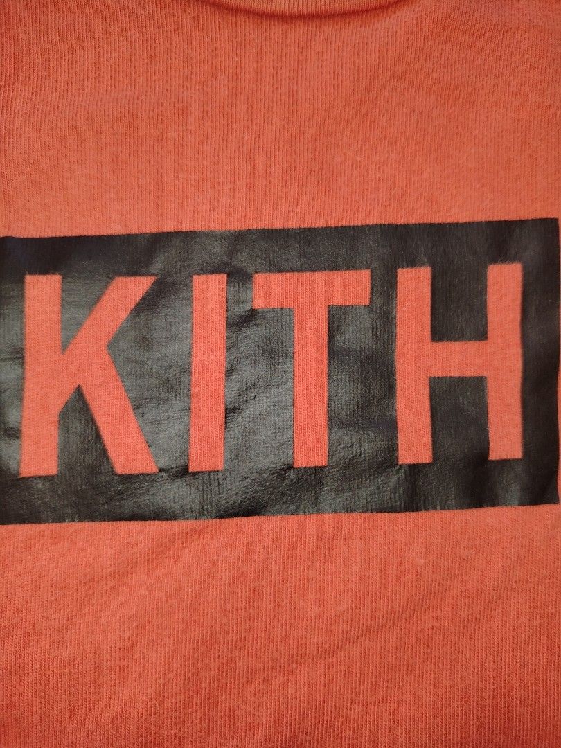 Kith Orange Box Logo T-Shirt Size S (Category: Tshirts & Polo Shirts ) located in Malabon City. Submitted by wreckshoppe (Listing ID 1463844051, Image 2). Description: - Orange Kith T-shirt - Classic black box logo on front - 100% Cotton - Tagged Size: S Width 18.5 x 29 Length - Essential streetwear staple Mode of Payment: Gcash/BDO For Grab/Lalamove -Shipping fee will be shouldered by the buyer.