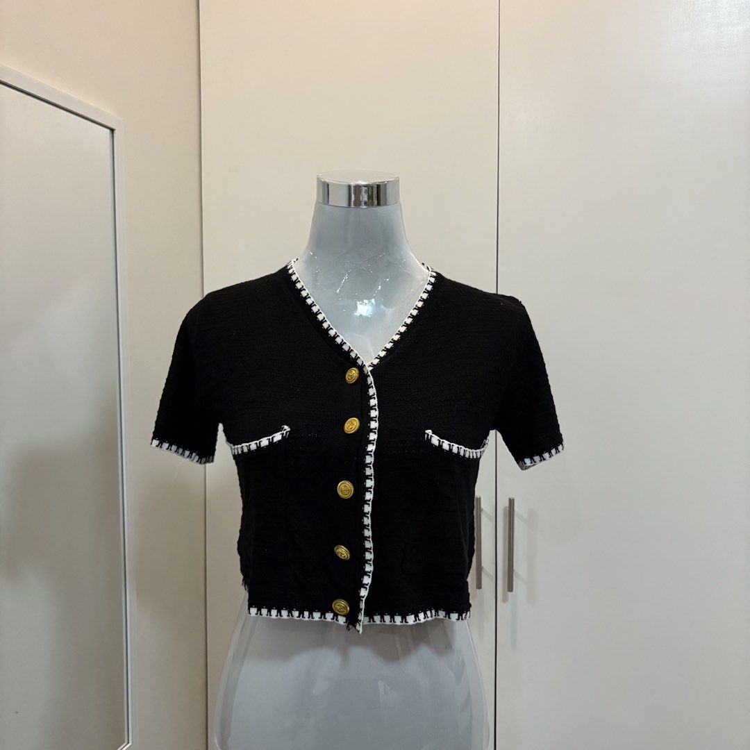 Knitted semi cropped top (Category: Blouses) located in Angeles City. Submitted by declutteredcloset_ (Listing ID 1463907580, Image 1). Description: .