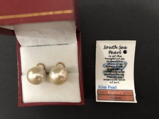(Category: ) located in . Submitted by toris.closet.mnl (Listing ID 1463746403, Image 1). Description: .