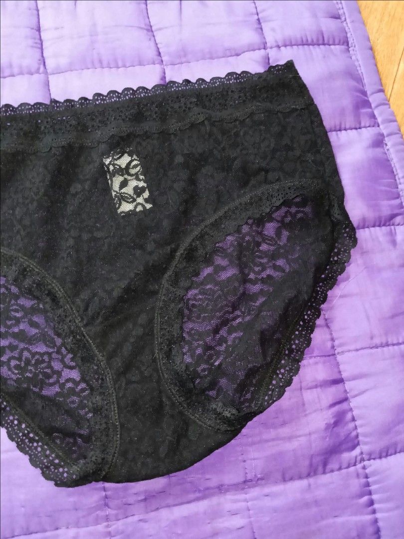 Lace Black Panty Size: Large (Category: Undergarments & Loungewear) located in Navotas City. Submitted by vanilla_sandalwood (Listing ID 1463793267, Image 3). Description: -Brand: Target Collection -Lace Black Panty -Size: Large -Color: Black -Stretchy.