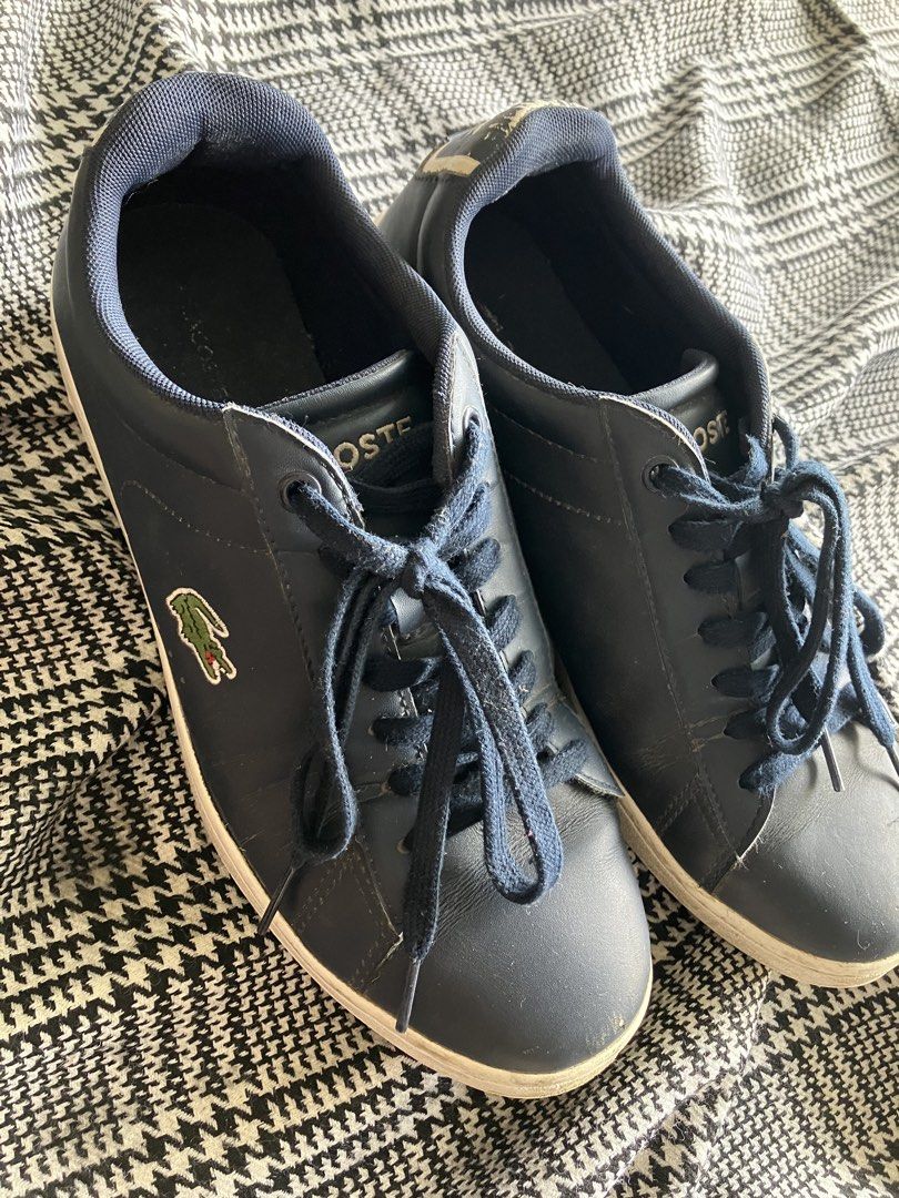Lacoste low-top shoe (Category: Sneakers) located in Angeles City. Submitted by jnwsurplus (Listing ID 1463779290, Image 2). Description: Plsss see pictures Freeship .
