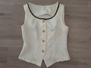 (Category: ) located in . Submitted by tins_closet88 (Listing ID 1463782641, Image 1). Description: .