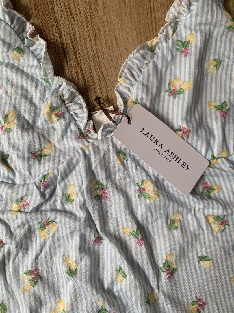 LAURA ASHLEY LOUNGEWEAR (Category: Undergarments & Loungewear) located in Valenzuela. Submitted by summerrainph (Listing ID 1463832992, Image 3). Description: SMALL | MEDIUM (3) | LARGE (2) | XL AVAIL✅ 𝙉𝙀𝙒 𝘼𝙍𝙍𝙄𝙑𝘼𝙇𝙎✨ 𝙇𝘼𝙐𝙍𝘼 𝘼𝙎𝙃𝙇𝙀𝙔 𝙇𝙊𝙐𝙉𝙂𝙀𝙒𝙀𝘼𝙍 🌈 Oh so soft fabric like marshmallow 💯 Super comfy and stretchy fabric Brand new | Mall quality with tags Adjustable straps | Garterized bust lining Sleeveless top + shorts set