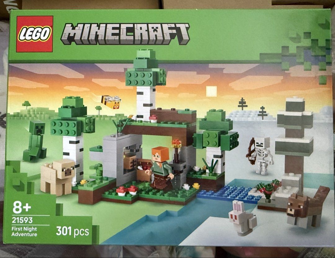 全新LEGO樂高創世神系列 第一夜冒險 Minecraft 21593 （分類：樂高及拼砌組合）位於 Hong Kong。 由 vannnnnns 提交（商品編號 1463789000，圖片 1）。簡介： LEGO Minecraft 21593 First Night Adventure 盒裝。有 301 件。適合 8 歲以上。圖中係實物拍攝，有齊所有配件，未開過盒。送禮自用都一流。。