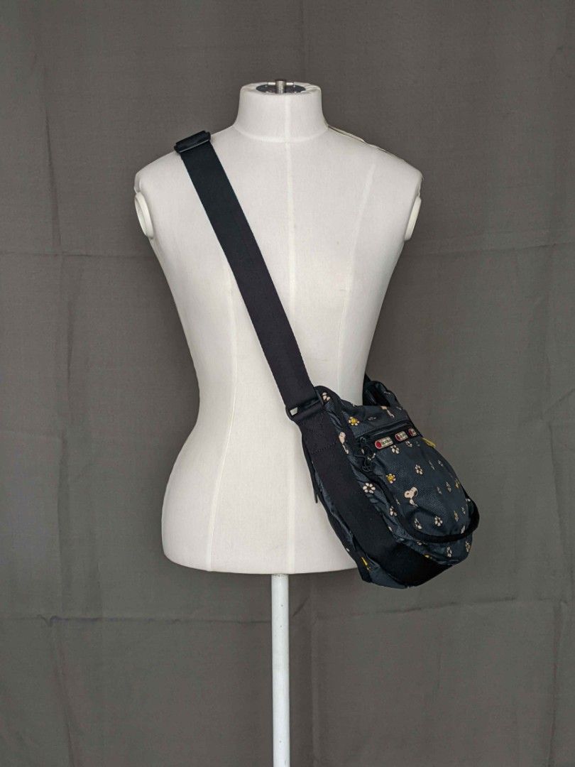 LeSportsac x Peanuts Snoopy Daisy Bag (Category: Shoulder Bags) located in San Mateo. Submitted by rick_enzo (Listing ID 1463808498, Image 3). Description: for sale LeSportsac bag Peanuts Snoopy Daisy sling bag crossbody bag sling bag original authentic preloved adjustable strap good condition 1900 san mateo, rizal meetup within san mateo, or gma kamuning by sched delivery lalamove j&t first to pay, can vidcall, mobile call — also selling more it