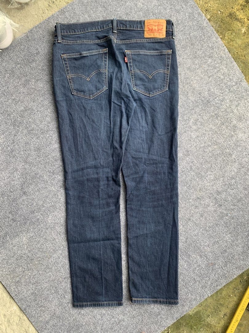 Levi’s 511 (Category: Jeans) located in Marikina City. Submitted by azaero (Listing ID 1463784948, Image 2). Description: Size 36 on tag no issue Excellent Condition Color rate 9/10.