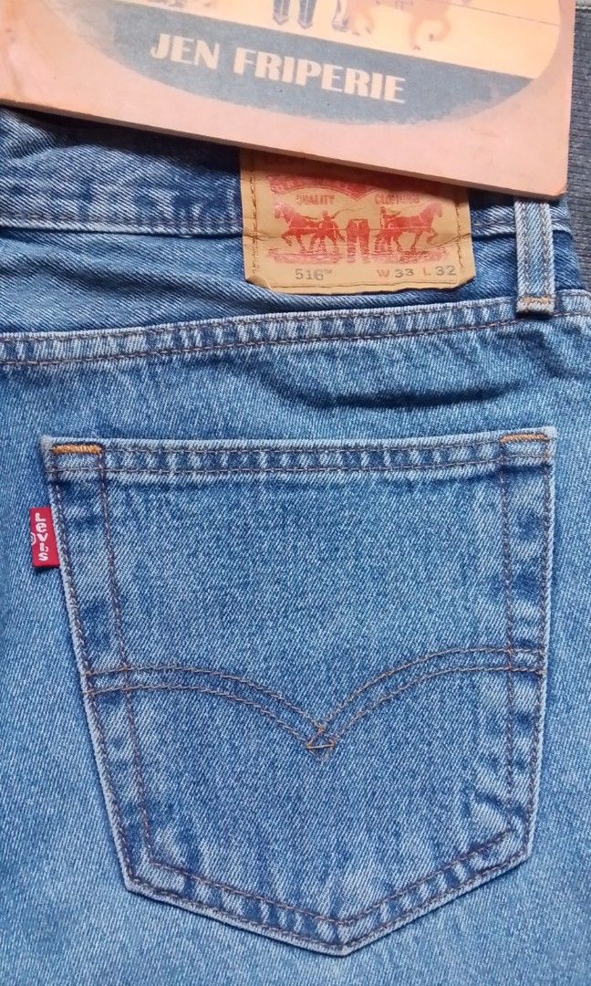 Levi's 516 slim straight waterless for men (Category: Jeans) located in Calbayog City. Submitted by jen1027 (Listing ID 1463771544, Image 2). Description: Ptpa 🙏LEVI'S 516 WATERLESS SLIM STRAIGHT FOR MEN Size 33 L32 On Tag Actual Length 42.5 Hem 7.5 Excellent condition Minimal Sign of used Made In Bangla Price:799 + sf ⛔ Payment first ⛔Mop-Gcash ⛔Location:Calbayog City Samar ⛔pm.