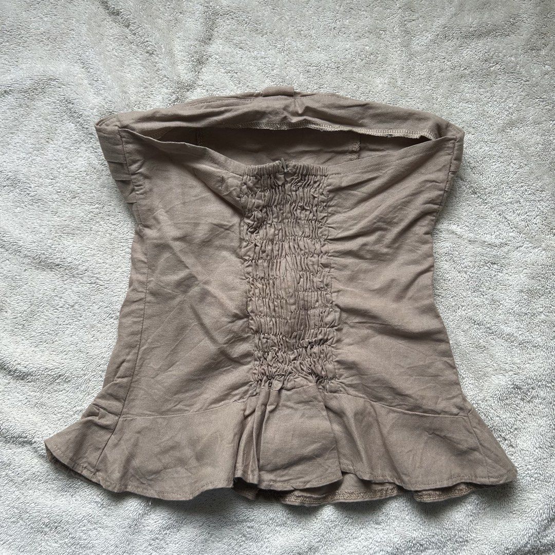 Light Brown Linen Tube Top (Category: Sleeveless) located in San Juan City. Submitted by e_declutters2019 (Listing ID 1463792228, Image 2). Description: • Vietnam brand - her palais • size runs small - size on tag is M but fits S .