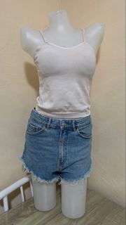 (Category: ) located in . Submitted by homedecluttersale (Listing ID 1463771962, Image 1). Description: .