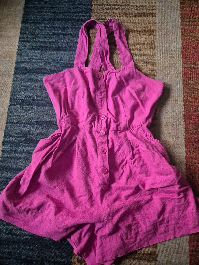 LILAC LINEN ROMPER (Category: Rompers) located in Dumaguete. Submitted by mamahhhmia (Listing ID 1463775087, Image 1). Description: US BRAND LILAC LINNEN ROMPER. SIZE MEDIUM. SELLER'S HEIGHT IS 5'7. 60KG. SIZE 6-8 IN H&M. 📌LOCATION: DUMAGUETE CITY 📌MOP: GCASH ONLY 📌COURIER: JNT FLAT RATE OF P90 FOR SMALL POUCH. TY.