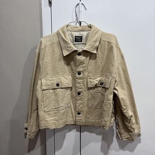 (Category: ) located in . Submitted by thriftbypm (Listing ID 1463861992, Image 1). Description: .