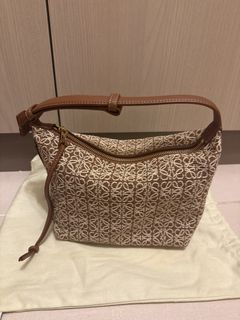 （分類：）位於 。 由 joey0157 提交（商品編號 1463907231，圖片 1）。簡介： 。