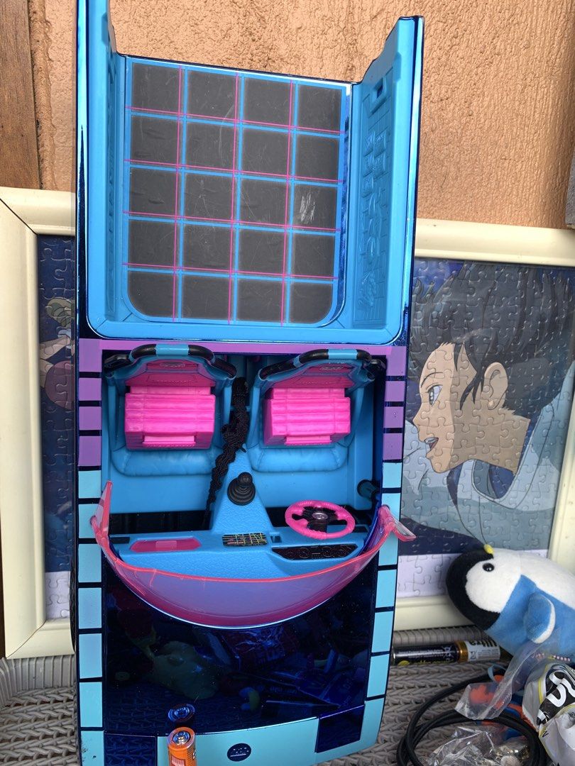 Lol Doll Surprise Big Car (Category: Kids Toys) located in Manila. Submitted by macks_toys (Listing ID 1463903549, Image 2). Description: 📌You may send DM for your inquiries. ✨KINDLY CHECK EACH DETAILS✨ 🔳 From Japan/UK Surplus items 🔳 Big car 🔳 Light is working (battery not included) 🔳 Manage your expectations since it’s preloved and from Surplus Items 🔳 WYSIWYG ✨ Thank you! ✨.