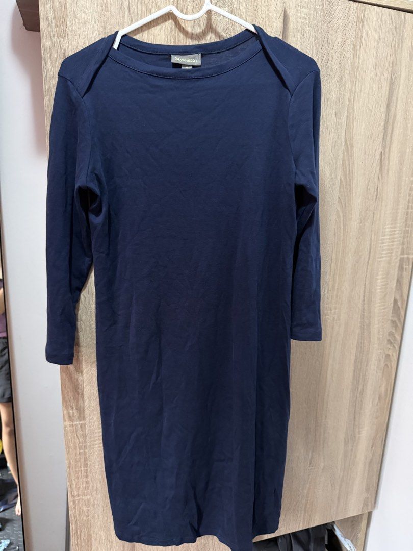 Long sleeve Dress (Category: Dresses) located in Quezon City. Submitted by krtstn (Listing ID 1463794425, Image 1). Description: .