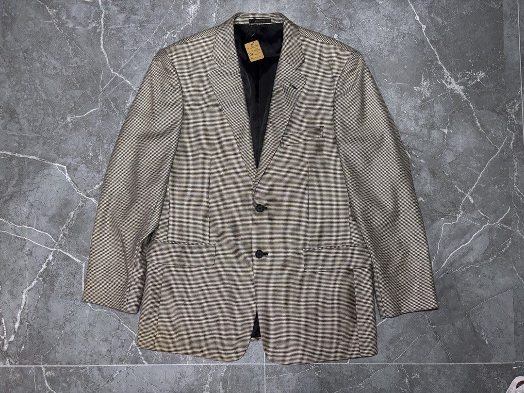 LORO PIANA (Category: Luxury Apparel) located in Legazpi City. Submitted by thesource052 (Listing ID 1463906516, Image 1). Description: LOROPIANA X JOGN W. NORDSTROM LARGE Width: 22” Length:31” MENS EXCELLENT.