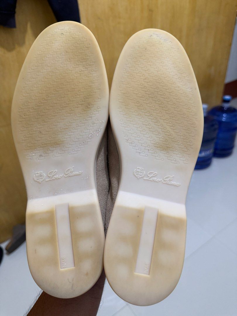 Loro piana 43 (Category: Sneakers & Footwear) located in Maramag. Submitted by thriftshoesapparatus (Listing ID 1463746386, Image 2). Description: .