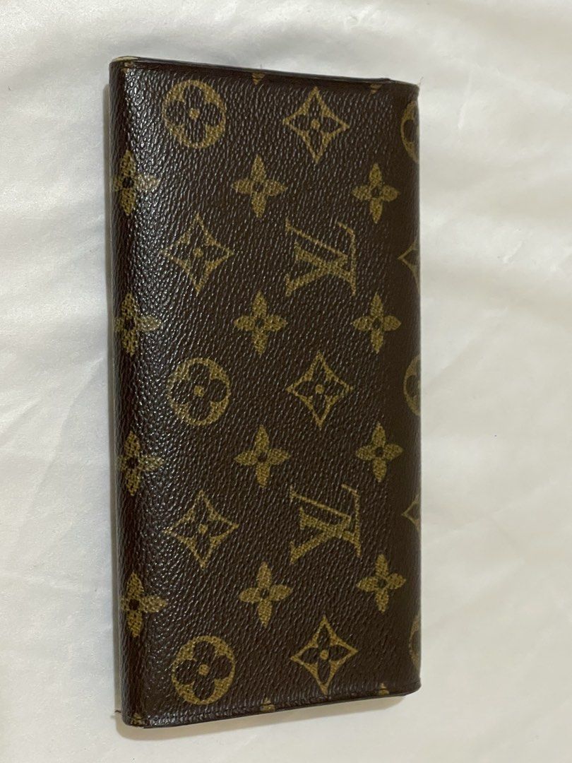 Louis Vuitton Monogram Canvas Long Wallet (Category: Luxury Bags & Wallets) located in Cavite. Submitted by mayannemalunes (Listing ID 1463880062, Image 2). Description: Authentic Louis Vuitton Monogram Wallet Message me for any questions .