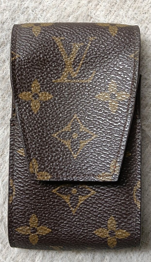 Louis Vuitton Monogram Cigarette case (Category: Luxury Bags & Wallets) located in Antipolo. Submitted by vastgem_4c8da8 (Listing ID 1463788601, Image 1). Description: - Authentic Louis Vuitton Card Holder - Classic Monogram Canvas - Made in France - Features Louis Vuitton Paris interior stamping - Plenty of life left, great for organizing cards on the go.