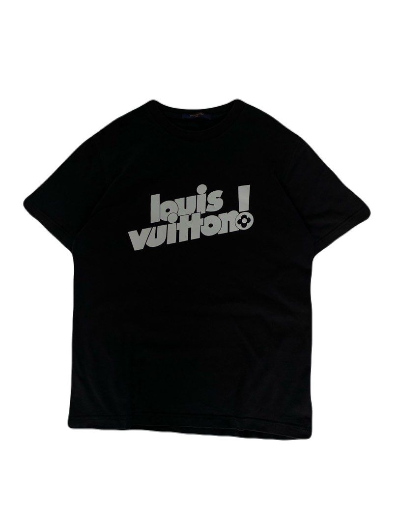Louis Vuitton Shirt (Category: Tshirts & Polo Shirts ) located in Cagwait. Submitted by roundsociety_ph (Listing ID 1463793397, Image 1). Description: xs on tag over size.