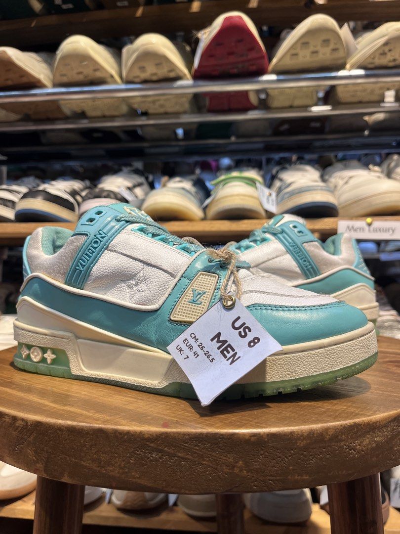 LOUIS VUITTON TRAINER (Category: Casual Shoes) located in Baguio. Submitted by shoelux (Listing ID 1463753969, Image 1). Description: .