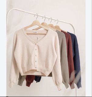 (Category: ) located in . Submitted by cutefits.co (Listing ID 1463929763, Image 1). Description: .