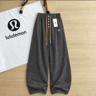 （分類：）位於 。 由 cph.store 提交（商品編號 1463752670，圖片 1）。簡介： 。