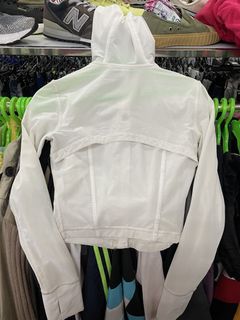 (Category: ) located in . Submitted by riyizthriftz (Listing ID 1463892484, Image 1). Description: .