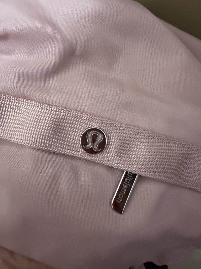 Lululemon Wunderlust Backpack 14L small (Category: Backpacks) located in Paranaque City. Submitted by pumpkin1210 (Listing ID 1463867115, Image 3). Description: .