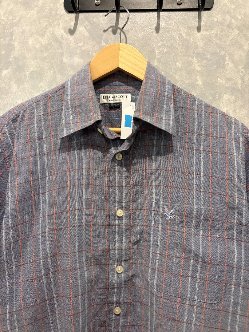 Lyle & Scott Checkered Crop Polo (Category: Tshirts & Polo Shirts ) located in Quezon City. Submitted by outofhabits_store (Listing ID 1463858623, Image 2). Description: Size: Medium on tag Width: 21 inches Length: 24 inches Buy 2 items worth 600 pesos and get them for 1,000 Payment method: GCash Shipping options (shouldered by buyer): J&T 3-7 days, Lalamove or Grab within the day Location: Quezon City Please manage your expectations as this item