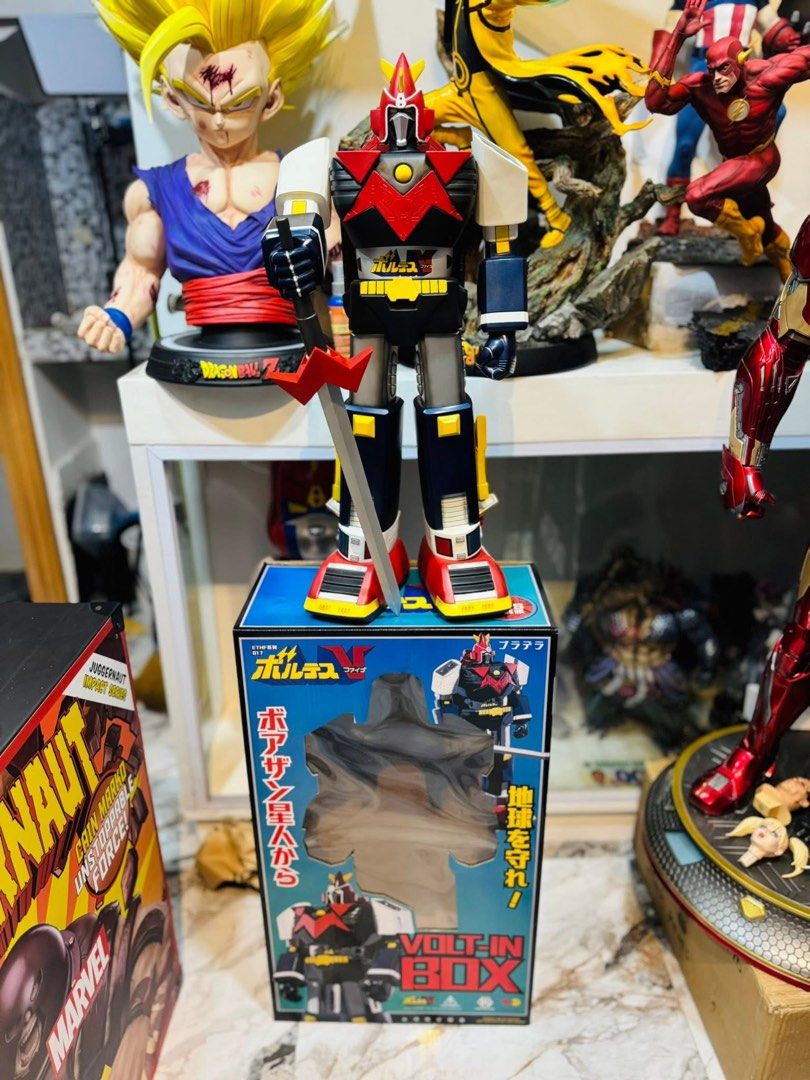 M3 Studio Voltes V (Category: Figurines & Statues) located in Paranaque City. Submitted by icko007 (Listing ID 1463890096, Image 1). Description: M3 Studio VOLTES-V 23” inches tall / Yellow Elbow 🟡👌 Full length: approx 60cm tall Voltes-V 60 cm vinyl figure. - Material: ABS + vinyl - Body weight: 6 kg PRICE P14,899 ONLY Location: Paranaque Payment: Gcash Shipping: Lalamove/Lbc.