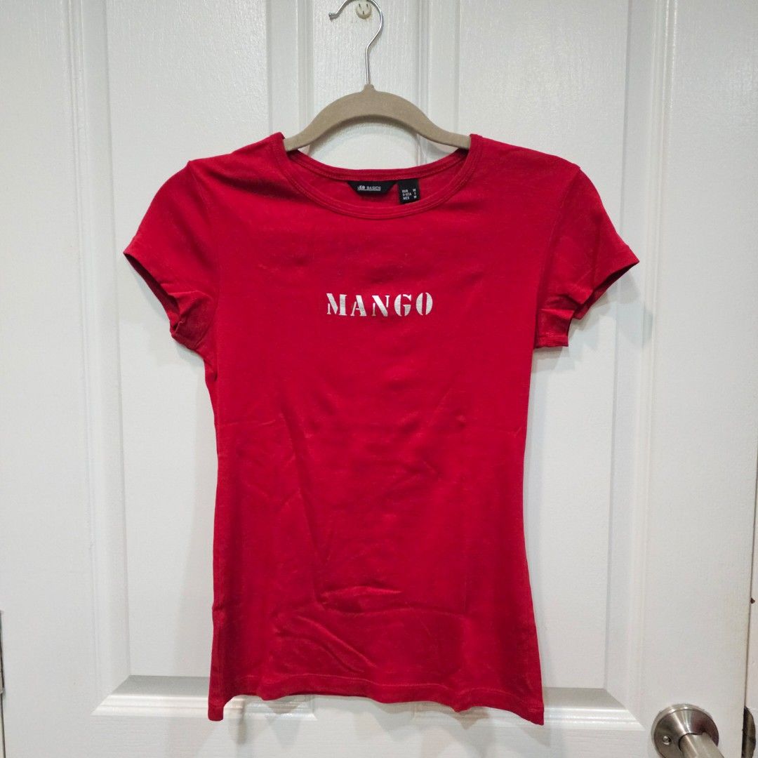 Mango Basics Red T-Shirt Size M (Category: Shirts) located in Makati City. Submitted by goldenbird.001 (Listing ID 1463843222, Image 1). Description: - Mango Basics Red T-Shirt - Classic and simple design - Features Mango logo print on the front - Comfortable fit - Ideal for casual wear.
