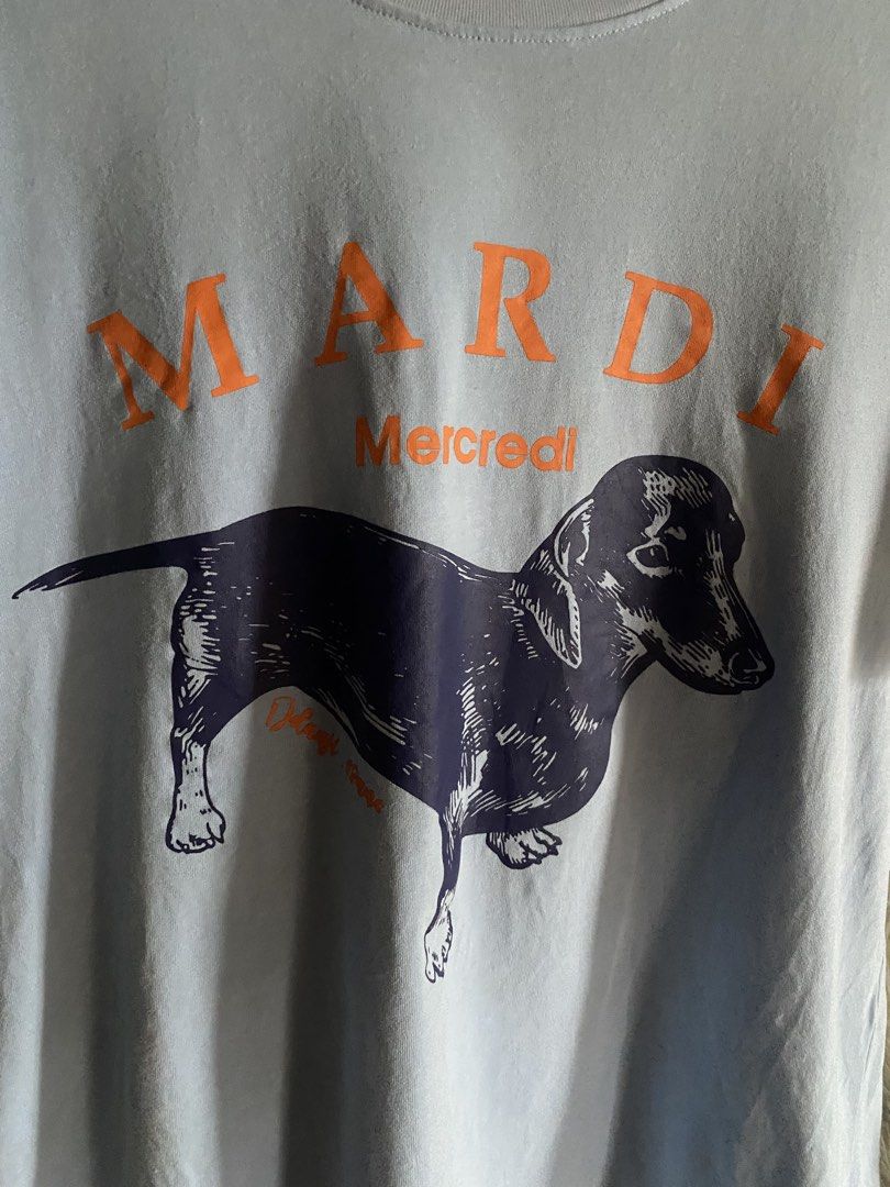 MARDI MERCREDI (Category: Shirts) located in Cavite. Submitted by lwrnc.444 (Listing ID 1463882259, Image 2). Description: MARDI MERCREDI CUT WASHTAG ONLY GOOD CONDITION 🏷️450 FREE SHIP DIMES WIDTH 20 LENGTH 23 DASMARIÑAS CAVITE LOC .
