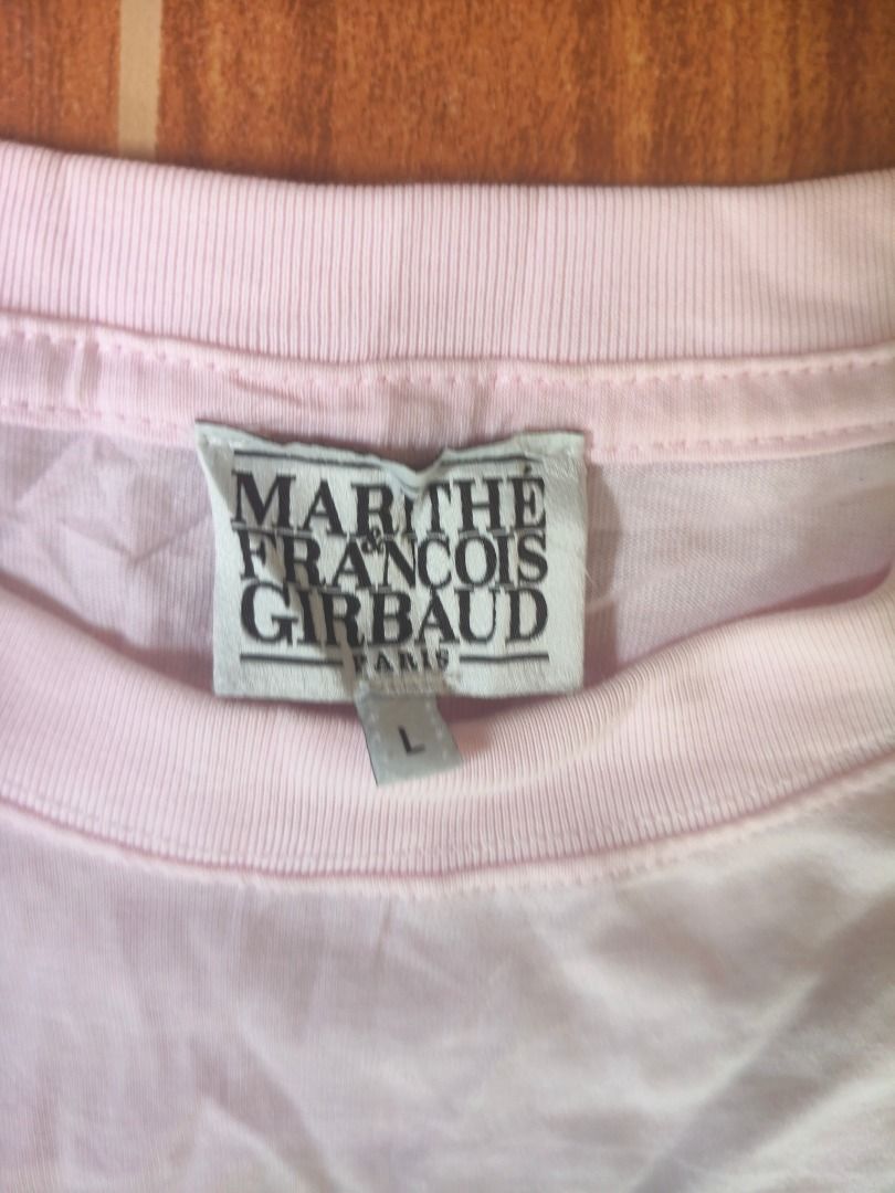 Marithe Francois Girbaud Pink T-shirt Size L (Category: Shirts) located in Caloocan City. Submitted by balizaclar77072 (Listing ID 1463760491, Image 3). Description: - Pink Marithe Francois Girbaud T-shirt - Features a cool graphic print on the front - Size: Large (L) - Made in Korea - Ideal for everyday casual wear.