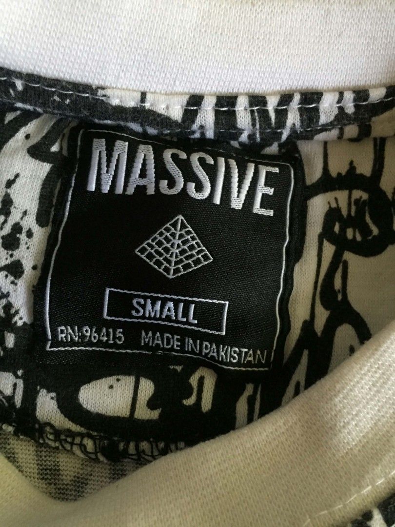 Massive AOP Graffiti Long Sleeves (Category: Tshirts & Polo Shirts ) located in Naga. Submitted by retardcurator (Listing ID 1463823394, Image 2). Description: .