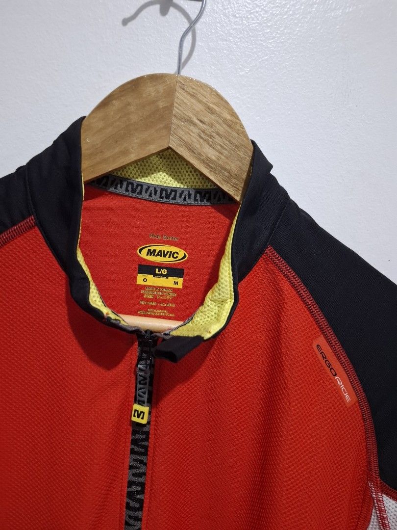 Mavic bike jersey large (Category: Activewear) located in Tarlac. Submitted by christopher.24 (Listing ID 1463869085, Image 3). Description: good as new legit.