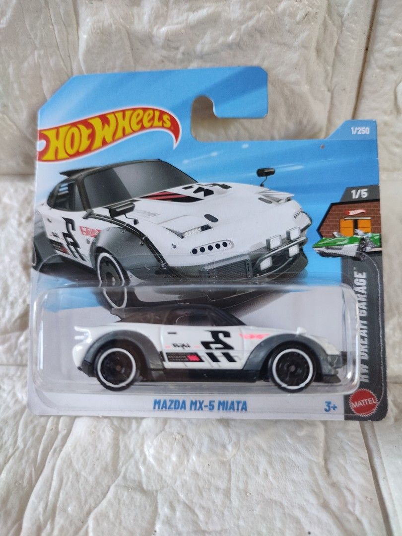 Mazda mx-5 miata hotwheels (Category: Vehicle & Diecast Models) located in Narvacan. Submitted by jigger85 (Listing ID 1463747525, Image 1). Description: short card/euro card bought in UK loc. ilocos sur can ship thru JNT OR LBC.
