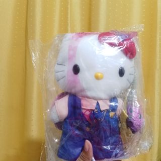 (Category: ) located in . Submitted by trinket_cat (Listing ID 1463794407, Image 1). Description: .
