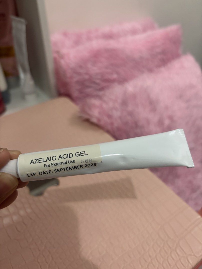MCB Azelaic Pasabay (Category: Face Care) located in Manila. Submitted by rosiecles (Listing ID 1463846099, Image 2). Description: MCB PASABAY Message me for other products and wait for my reply if it’s available. Handling fee: 1 item: 50 2-3 items: 60 4 and above: 70 Payment first thru GCash/BDO Message me for other concerns :).