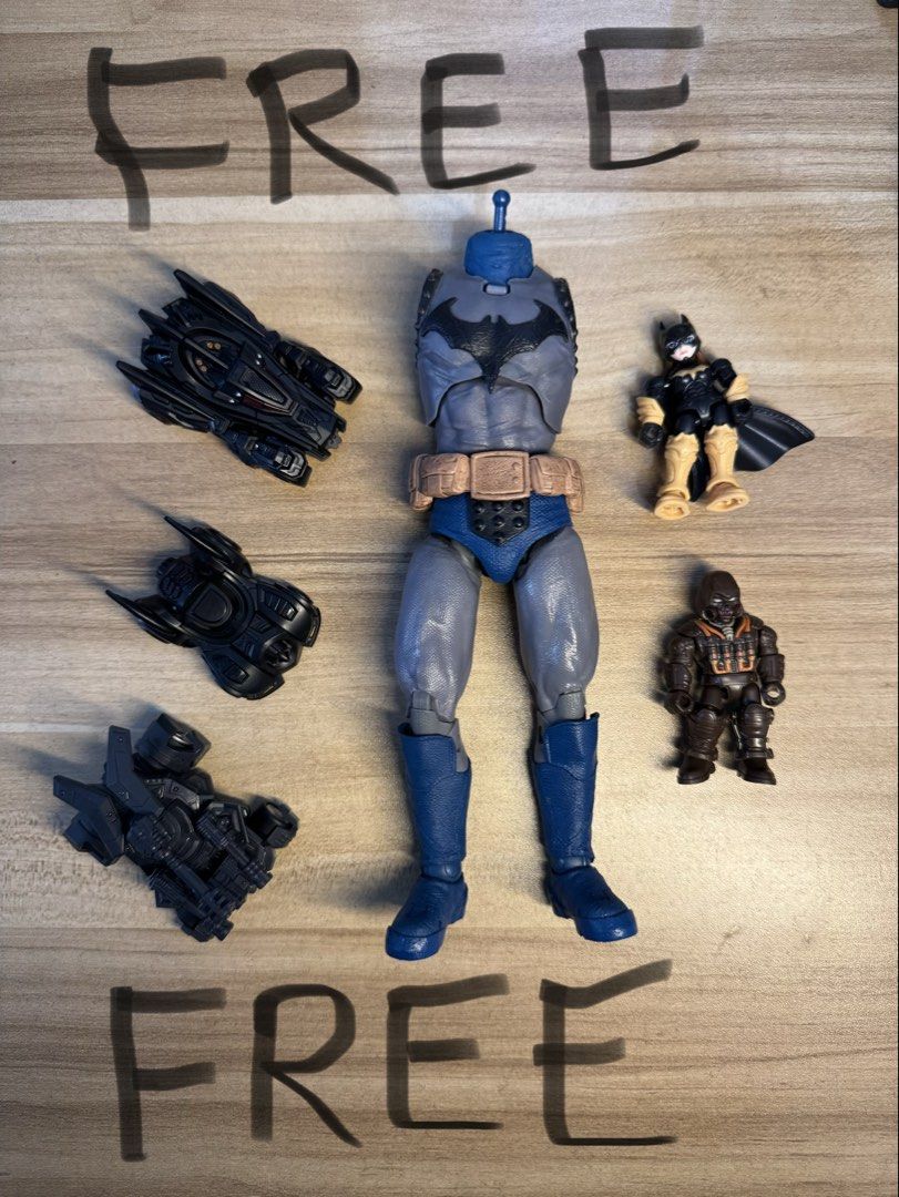 MCFARLANE BATMAN LOT SALE (Category: Figurines & Statues) located in Manila. Submitted by broke.student.bookshelf (Listing ID 1463759923, Image 3). Description: -Fire effects from Mcf White Knight 2-pack (2x) -Mcf Dark Nights Metal Batman (with box) -Mcf Death Metal Batman -Mcf White Knight vs Azrael 2-pack (with box) -Mcf TDKR Superman -Mcf Robin King -Mcf The Batman 2022 Unmasked (with box) -Mcf TDKR Armored Batman -Mcf White Knight Red Variant